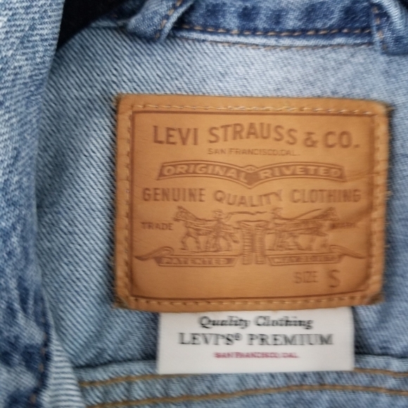 Levi's | Jean Jacket - Picture 4 of 10